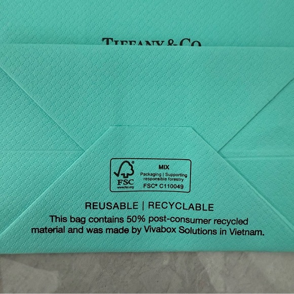 NWOT Tiffany & Co Small Paper Jewelry Gift Wrapping Bags Bundle - Picture 12 of 16